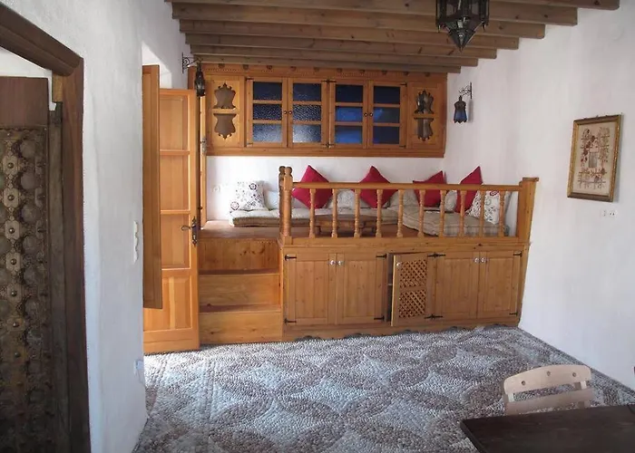 Lindos Traditional House شقة