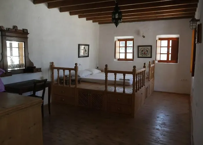 Lindos Traditional House * Rhodes City